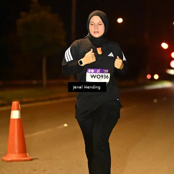 Runner Photo 7737733