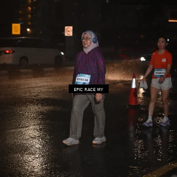 Runner Photo 7737742