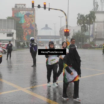 Runner Photo 7737752