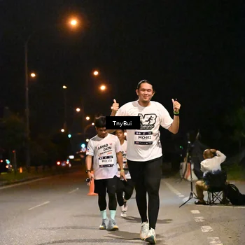 Runner Photo 7737756