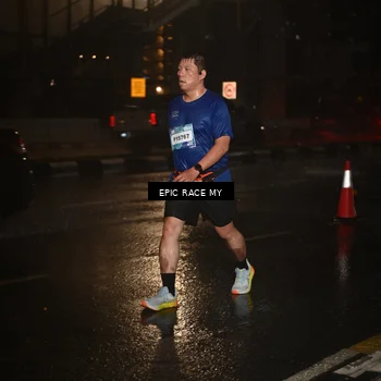 Runner Photo 7737781