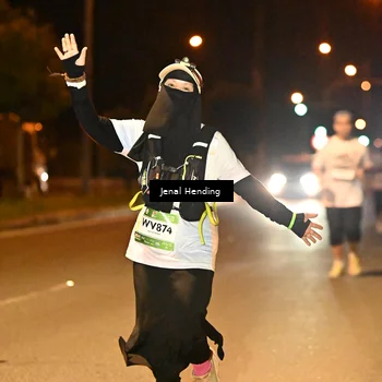 Runner Photo 7737782