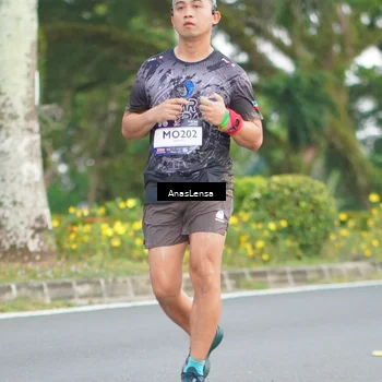 Runner Photo 7737793