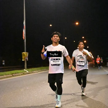 Runner Photo 7737809