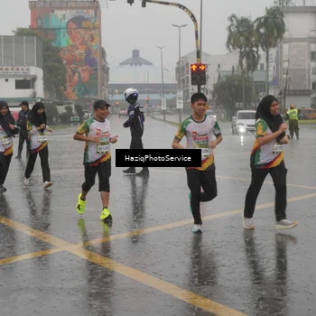 Runner Photo 7737816