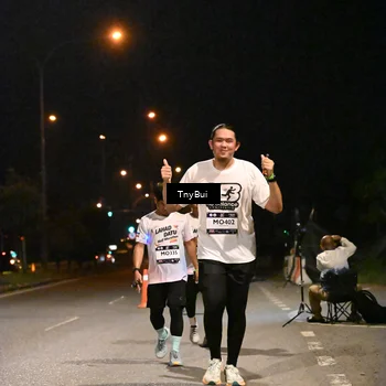Runner Photo 7737825