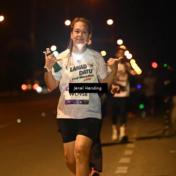 Runner Photo 7737837