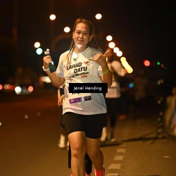 Runner Photo 7737840
