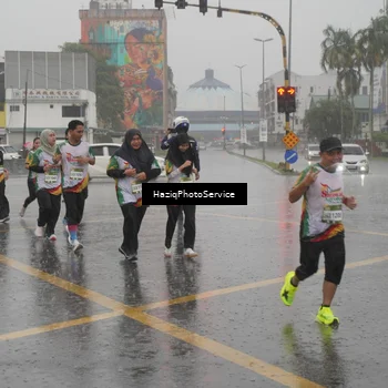 Runner Photo 7737841