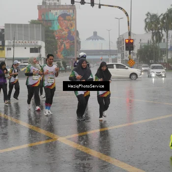 Runner Photo 7737843