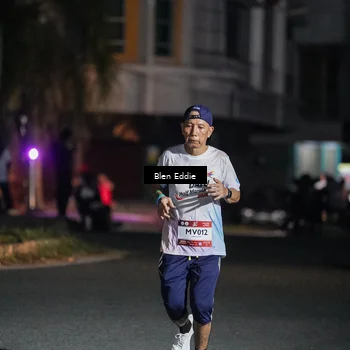 Runner Photo 7737847