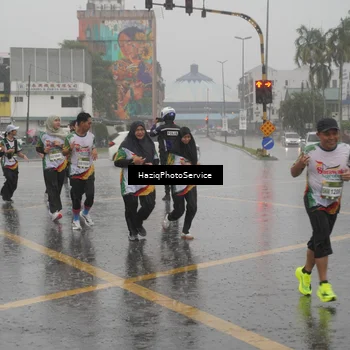 Runner Photo 7737850