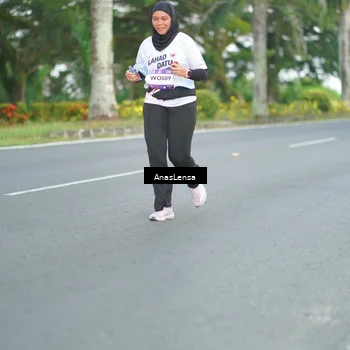 Runner Photo 7737855
