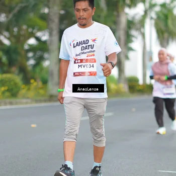 Runner Photo 7737864