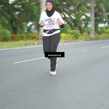 Runner Photo 7737865