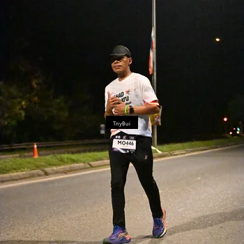 Runner Photo 7737871