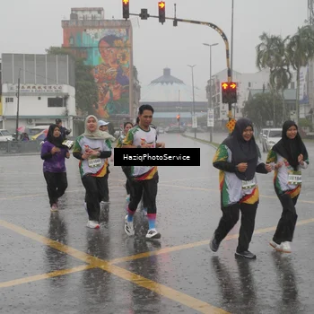 Runner Photo 7737881