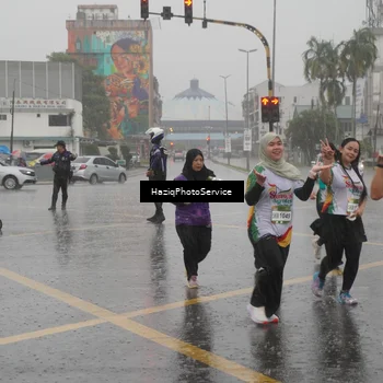Runner Photo 7737925