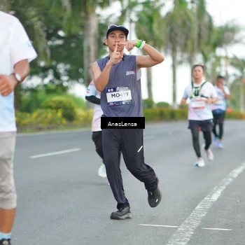 Runner Photo 7737926