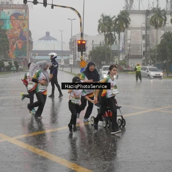 Runner Photo 7737944