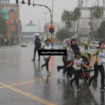 Runner Photo 7737948