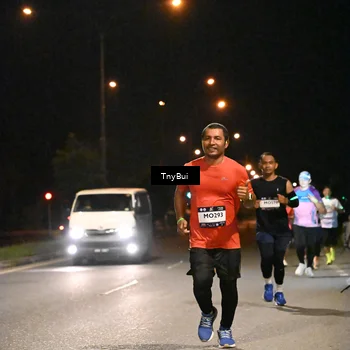 Runner Photo 7737952