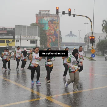 Runner Photo 7737971