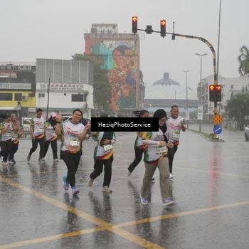 Runner Photo 7737975