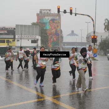 Runner Photo 7737996