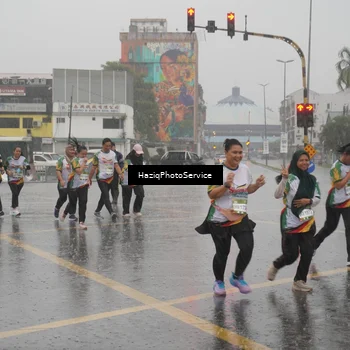 Runner Photo 7737999