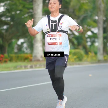Runner Photo 7738001