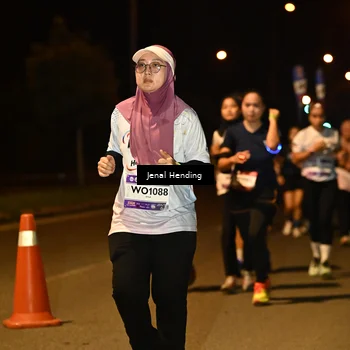 Runner Photo 7738018
