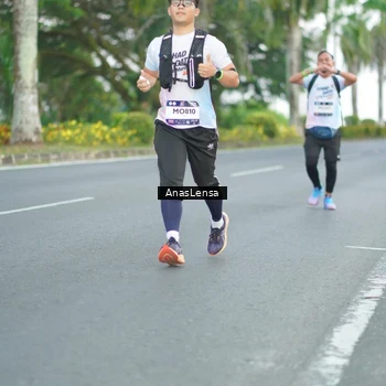 Runner Photo 7738037