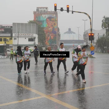 Runner Photo 7738047
