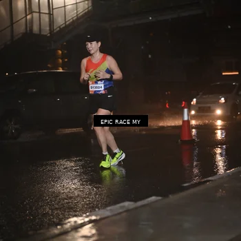 Runner Photo 7738074