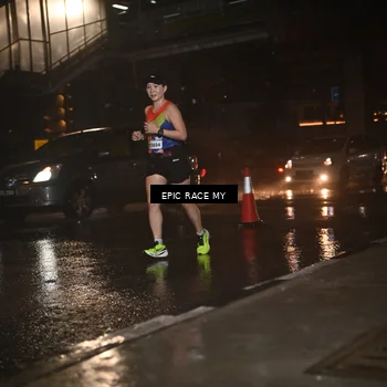 Runner Photo 7738075