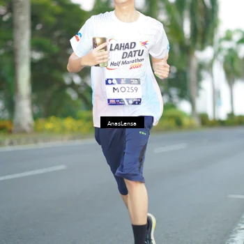 Runner Photo 7738113