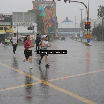 Runner Photo 7738114