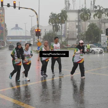 Runner Photo 7738117