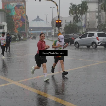 Runner Photo 7738139