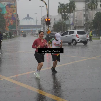 Runner Photo 7738142