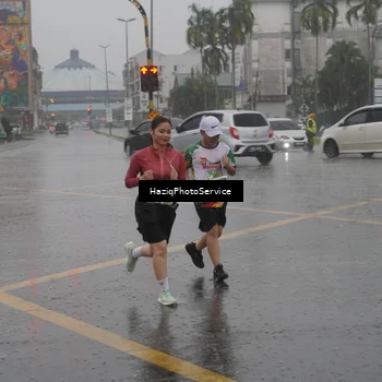 Runner Photo 7738146