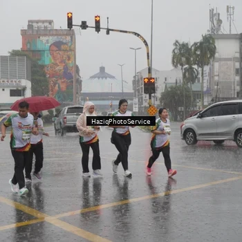 Runner Photo 7738150