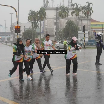 Runner Photo 7738156