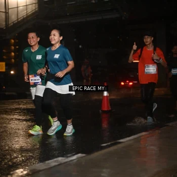 Runner Photo 7738157