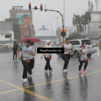 Runner Photo 7738162
