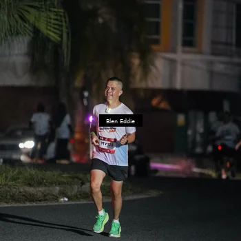 Runner Photo 7738175