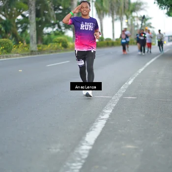 Runner Photo 7738181