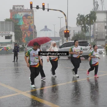 Runner Photo 7738183