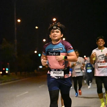Runner Photo 7738208